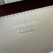 Bagsaaa Gucci Betty small tote bag 847386 white -18cm - 2