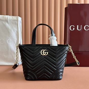 Bagsaaa Gucci Betty small tote bag 847386 black -18cm