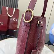 Bagsaaa Gucci GG Emblem medium shoulder bag 847452 dark red - 30.5cm - 5