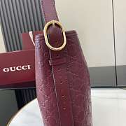 Bagsaaa Gucci GG Emblem medium shoulder bag 847452 dark red - 30.5cm - 4