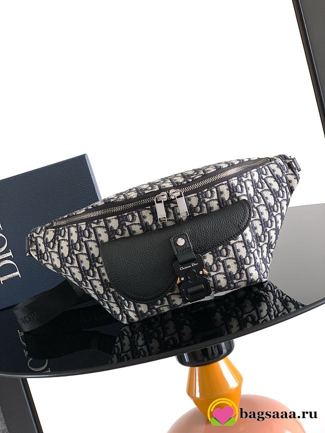 Bagsaaa Dior Saddle Belt Bag Beige and Black Dior Oblique Jacquard with Black Grained Calfskin - 39cm - 1