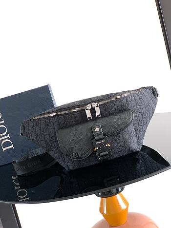 Bagsaaa Dior Saddle Belt Bag Black Dior Oblique Jacquard and Black Grained Calfskin - 39cm