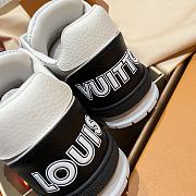 Bagsaaa LV Trainer Sneaker Black & White - 3