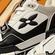 Bagsaaa LV Trainer Sneaker Black & White - 2