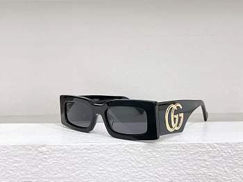 Bagsaaa Gucci Eyewear Gene GG sunglasses Black