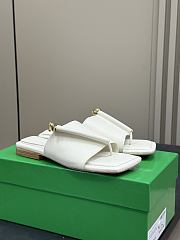 Bagsaaa Bottega Veneta Solstice Flat Thong white - 1