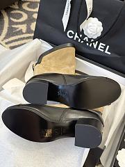 Bagsaaa Chanel High Boots G46591 Beige Suede - 5.5cm - 4