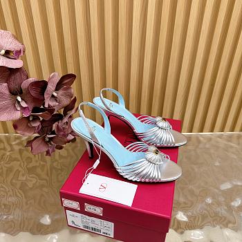 Bagsaaa Valentino Royal Sandal In Laminated Nappa Silver - 8.5cm