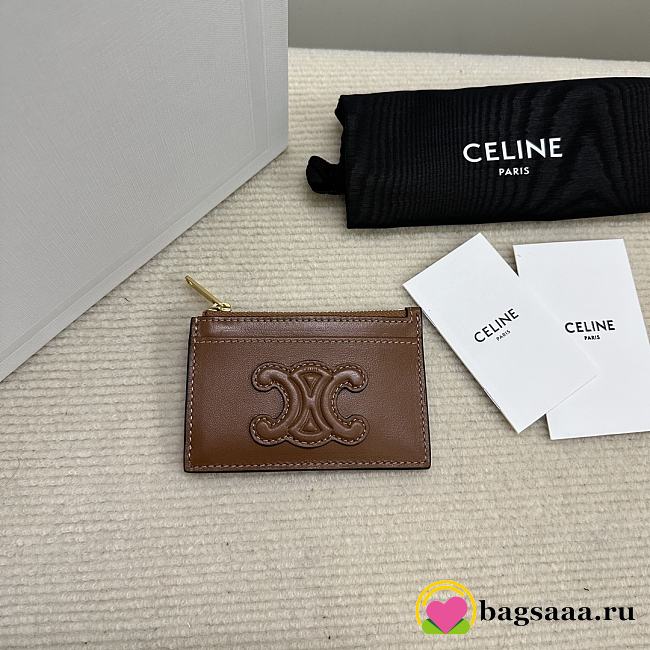 Bagsaaa Celine Zipped Card Holder Cuir Triomphe In Shiny Calfskin brown - 11cm - 1