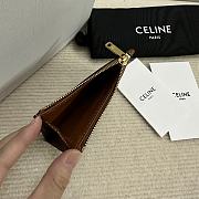 Bagsaaa Celine Zipped Card Holder Cuir Triomphe In Shiny Calfskin brown - 11cm - 4