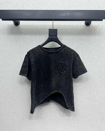 Bagsaaa LV Curve Hem T-Shirt Dark Gray Denim