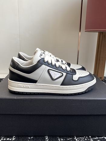 Bagsaaa Prada Downtown leather sneakers black