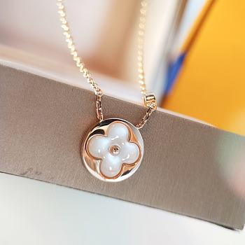Bagsaaa LV Necklace 09