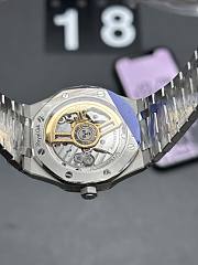 Bagsaaa Audemars Piguet Royal Oak watch - 3