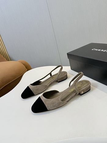 Bagsaaa Chanel G31319 Slingbacks gray suede