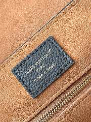 Bagsaaa LV M13148 Low Key Messenger Bag Black - 30 x 18 x 12 cm - 3