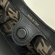 Bagsaaa Fendi Large Spy Black leather bag - 48 cm - 2