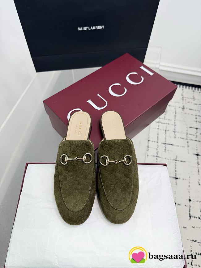 Bagsaaa Gucci Women's Princetown slipper 802163 green GG velvet - 1