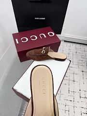 Bagsaaa Gucci Women's Princetown slipper 802163 brown GG velvet - 2