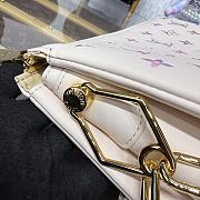 Bagsaaa LV M25507 Coussin PM Dream Cream - 26cm - 3