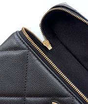 Bagsaaa Chanel Long Vanity with chain AP4933 black caviar - 17cm - 2