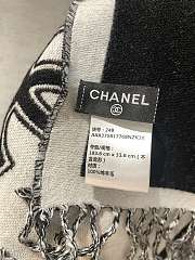 Chanel Black & White Scarf - 4