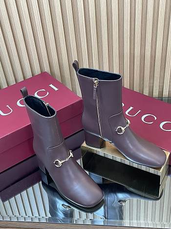 Bagsaaa Gucci Women's ankle boot with Horsebit 835808 dark brown