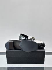 Bagsaaa Prada Two-tone brushed leather loafers - 3