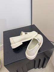 Bagsaaa Chanel Mocassins G46799 white - 2