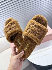 Bagsaaa Miu Miu Shearling slides brown - 3