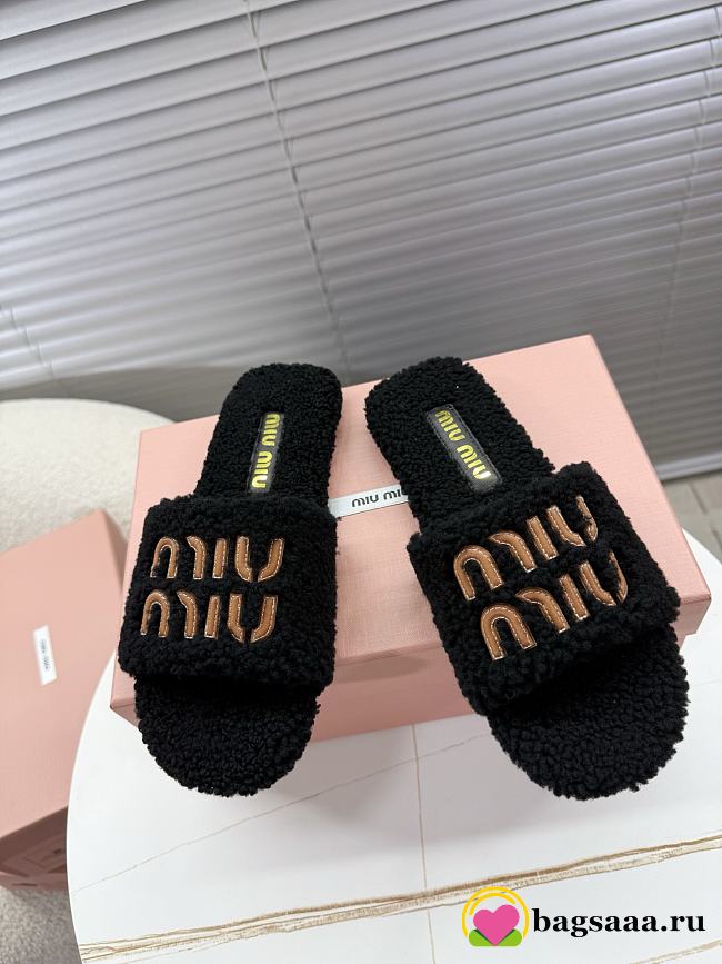 Bagsaaa Miu Miu Shearling slides black - 1