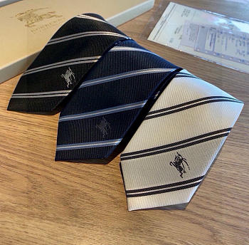 Bagsaaa Burberry Set 3 Ties
