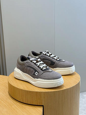 Bagsaaa Fendi Force sneakers gray