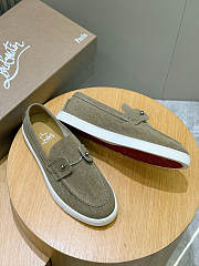 Bagsaaa Christian Louboutin Chambeliboat loafers beige - 2