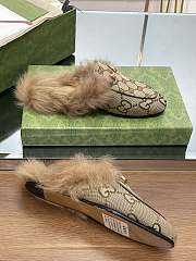 Bagsaaa Gucci Princetown GG canvas & fur - 3