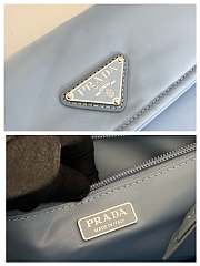 Bagsaaa Prada small padded Re-Nylon shoulder bag blue - 23cm - 2