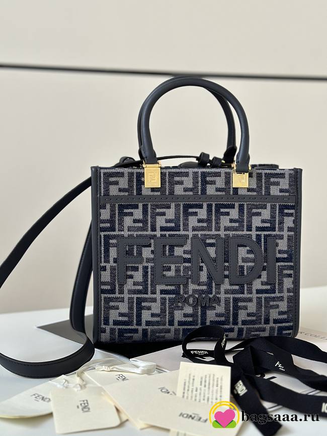 Bagsaaa Fendi Sunshine Small Dark blue FF chenille shopper - 25.5cm - 1