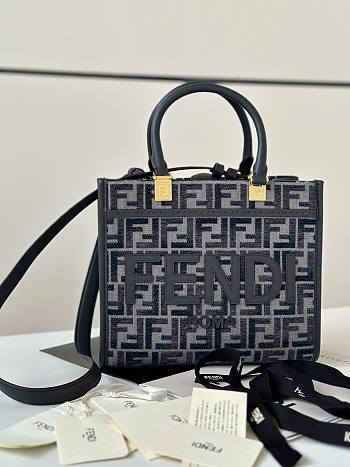 Bagsaaa Fendi Sunshine Small Dark blue FF chenille shopper - 25.5cm
