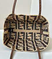 Bagsaaa Fendi Small Roll Brown FF raffia crochet shopper with pouch - 23cm - 4