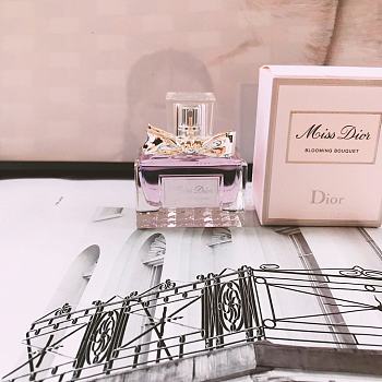 Bagsaaa Miss Dior Blooming Bouquet Eau de Toilette