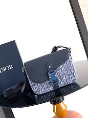 Bagsaaa Dior Small Saddle Messenger Bag with Flap Blue Dior Oblique Jacquard and Blue Grained Calfskin - 23cm - 1