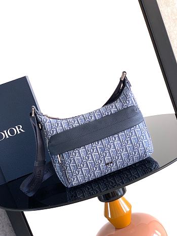 Bagsaaa Dior Small Rider Soft Hobo Bag Blue Dior Oblique Jacquard and Blue Grained Calfskin - 25cm