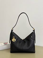 Bagsaaa Medium Dior Voyage Bag Black Flat Macrocannage Crinkled Calfskin - 28cm - 1