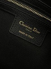Bagsaaa Medium Dior Voyage Bag Black Flat Macrocannage Crinkled Calfskin - 28cm - 4