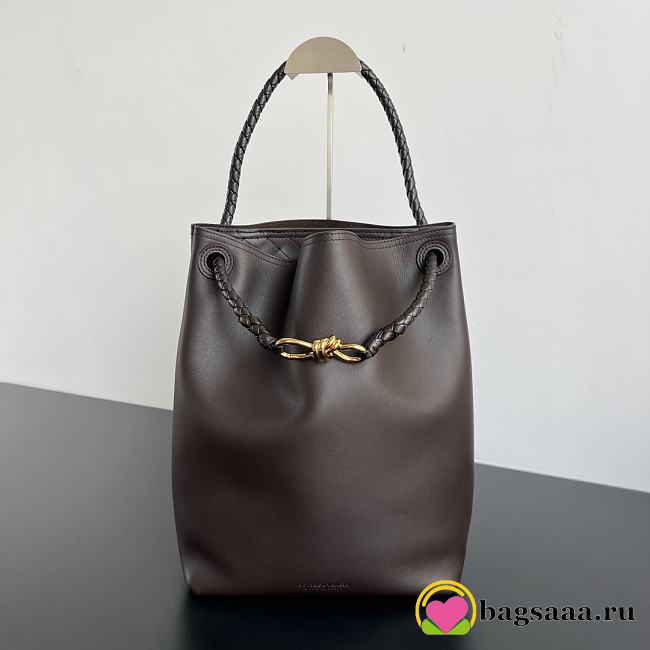 Bagsaaa Bottega Veneta Andiamo Bucket 844169 fondant - 34cm - 1