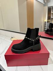 Bagsaaa Valentino Garavani Rockstud 55 suede ankle boots in black - 4