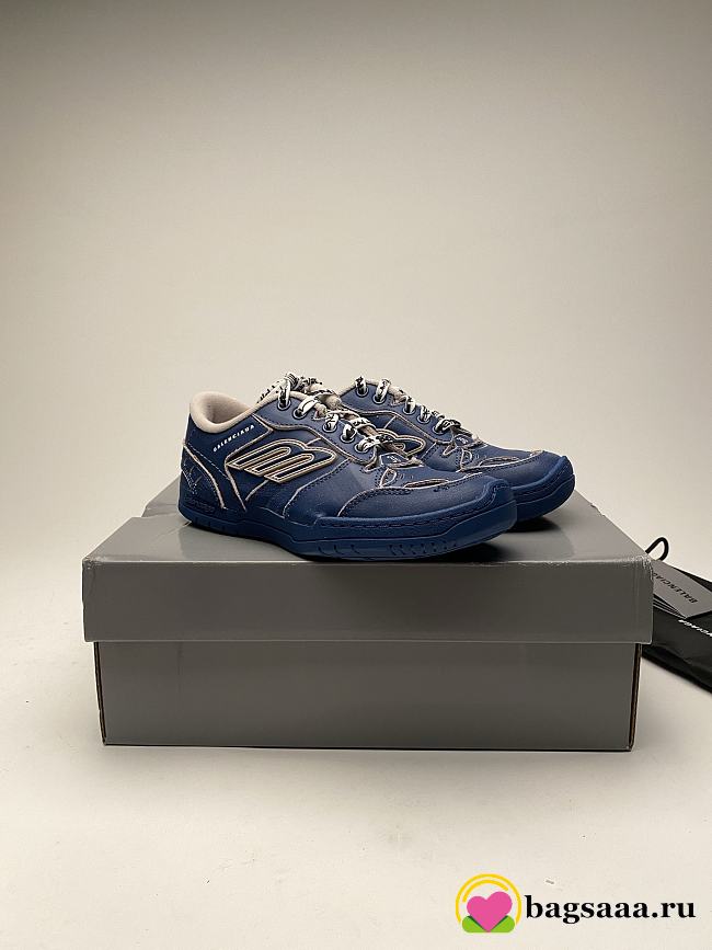 Bagsaaa Balenciaga Hamptons Worn-Out sneakers in blue - 1