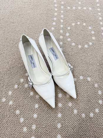 Bagsaaa Jimmy Choo pumps in white