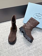Bagsaaa Prada Monolith boots in brown suede - 3