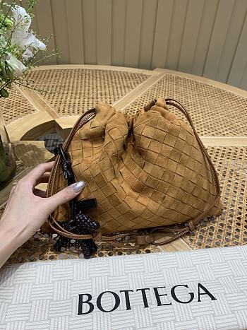 Bagsaaa Bottega Veneta Dustbag 796728 brown suede - 32cm